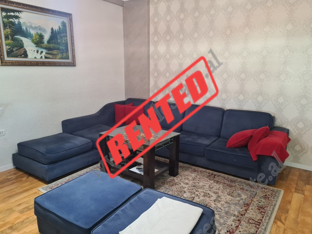 Apartament 2+1 me qira ne zonen e Laprakes ne Tirane